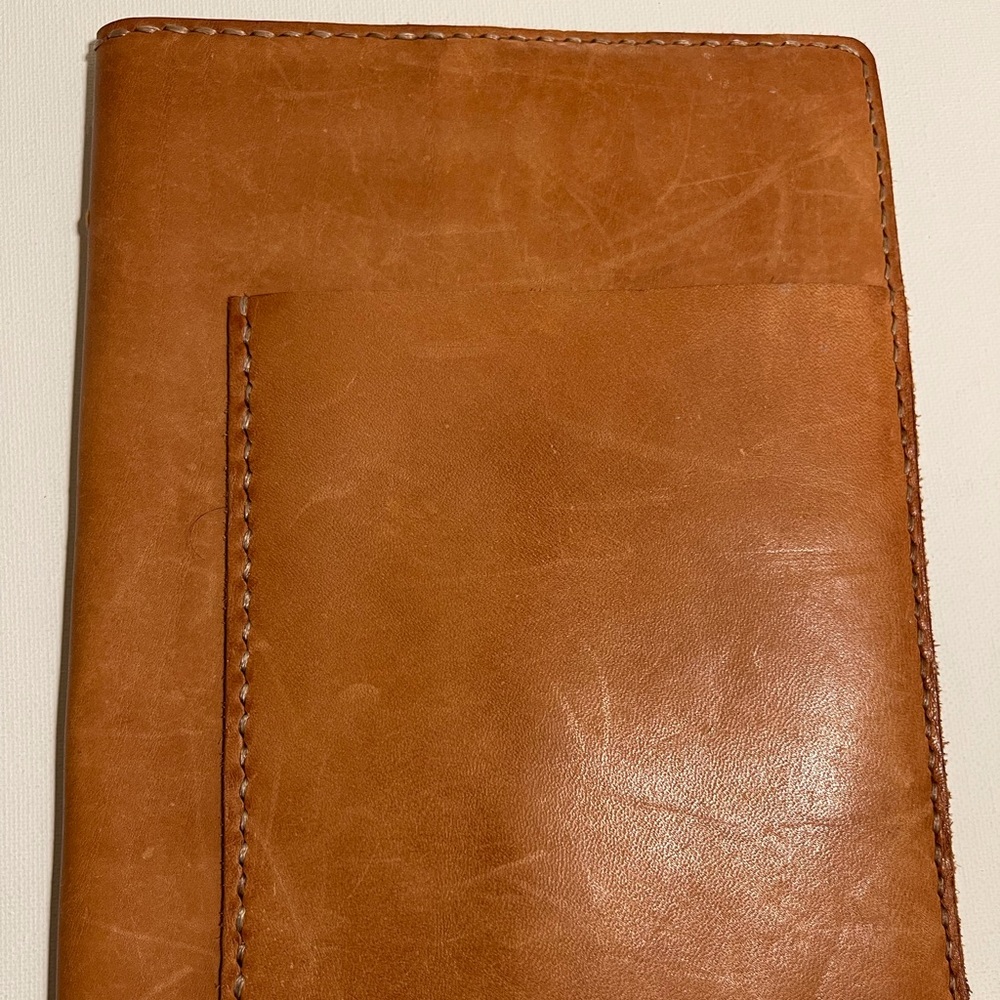 Hand stitched leatherT A5